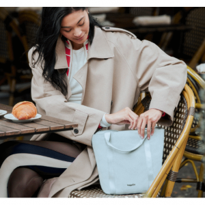 新季新目的地：步履轻盈，Baggallini 伴您同行