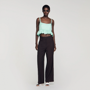 花卉提花荷叶边短款上衣