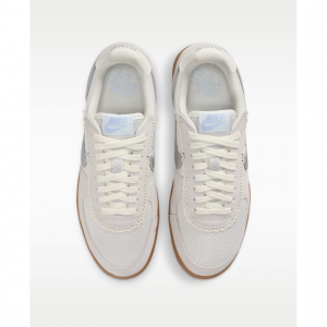 Retro Vibes, Modern Edge: Secure the Must-Have Nike Field General