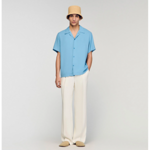Loose-fit shark collar shirt