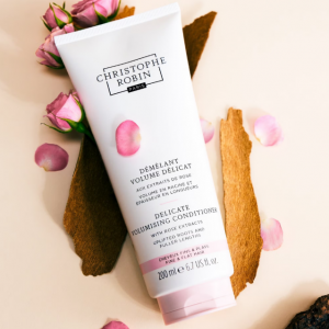 Delicate Volumising Conditioner with Rose Extracts