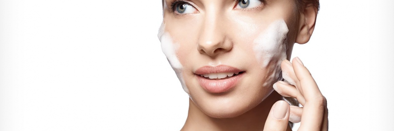 Cleansing Balm vs. Oil vs. Milk - What's the Difference, and How to Choose？