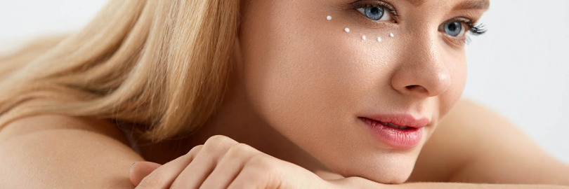 10 Best Anti-Aging Eye Creams for 40s 2024