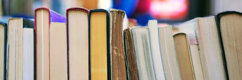 13 Cheapest Ways to Get College Textbooks (Free or A Big Discount)