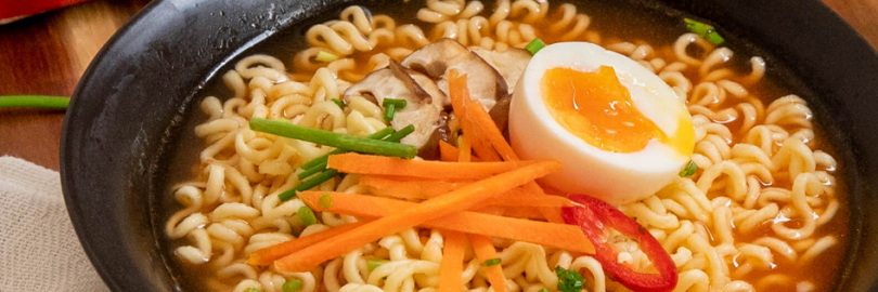 Shin Ramyun vs. Buldak Ramen vs. Jin Ramen vs. Nongshim's Chapagetti: Which One is the Best?