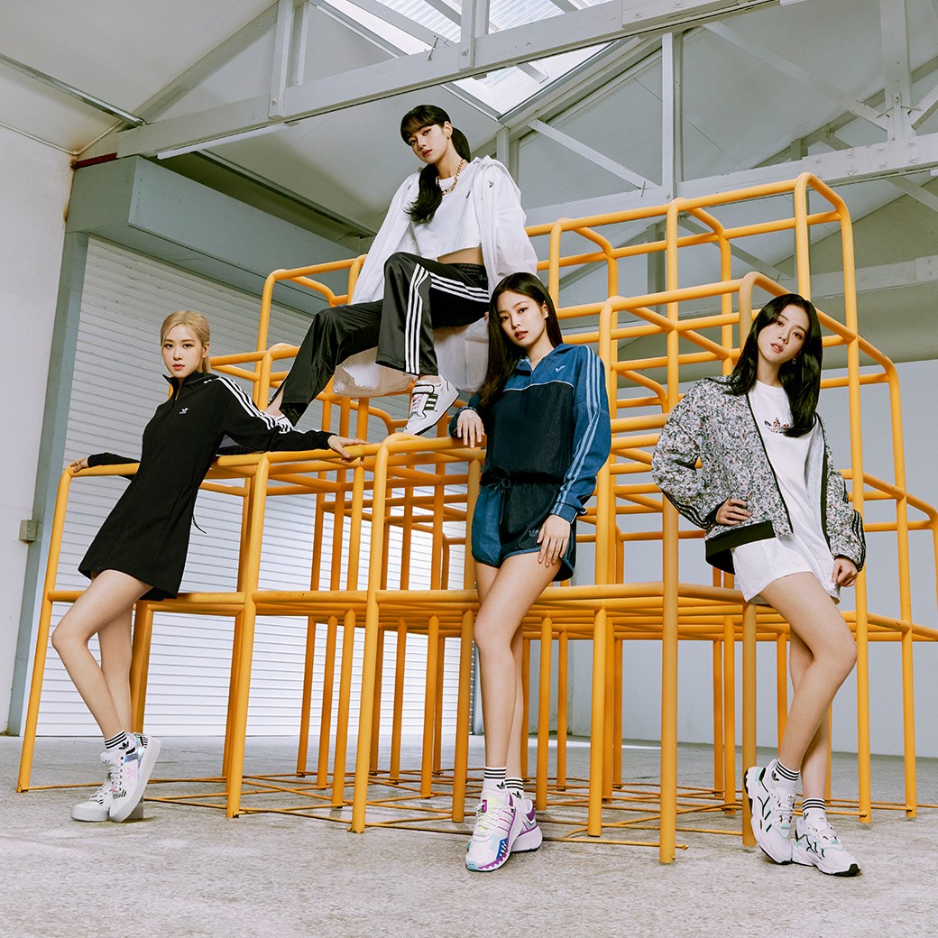 adidasoriginalsforumpluswblackpink同款经典低帮运动鞋热卖