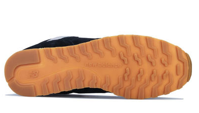 £20.68 (原价 £101.38）Get The Label官网 New Balance男款393运动鞋2折热卖