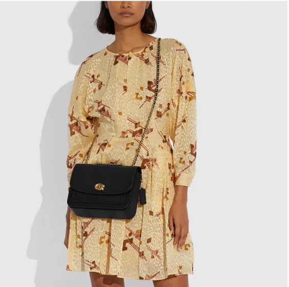 $237 (原价 $395) + 免邮Macy s官网 Coach Refined Calf Madison 小牛皮链条单间斜挎包6折热卖 