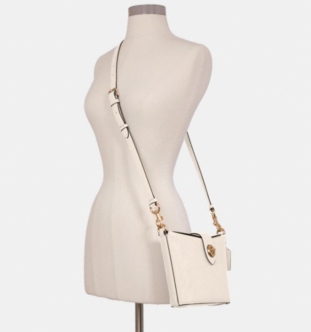 $98.40 (原价 $328) + 免邮Coach Outlet官网 Coach Addie 盒子斜挎包3折热卖  