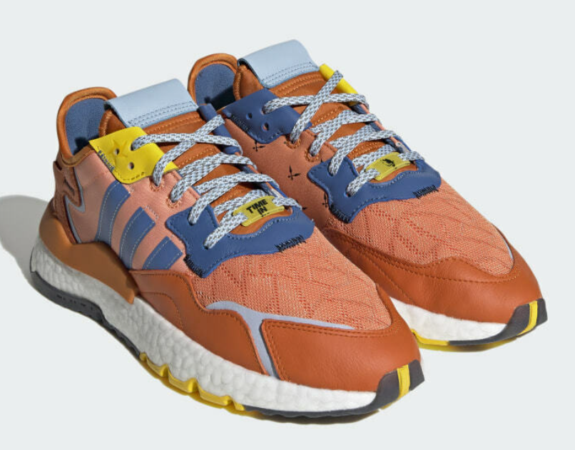 全新NITE JOGGER 搭载经典的缓震ColorBOOST 中底