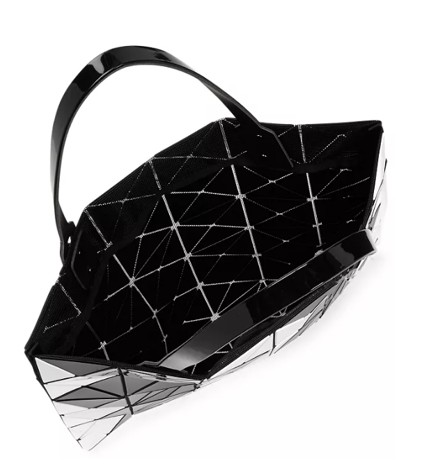 Bloomingdale s官网 Bao Bao Issey Miyake三宅一生黑白拼色六格包7折热卖 $430.50 (原价 $615) + 包邮Bloomingdale s官网 Bao Bao Issey Miyake三宅一生黑白拼色六格包7折热卖