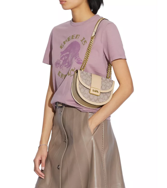 $231 (现价 $550)  + 免邮Macy s官网 COACH Alie 经典提花蛇皮马鞍包额外7折热卖 