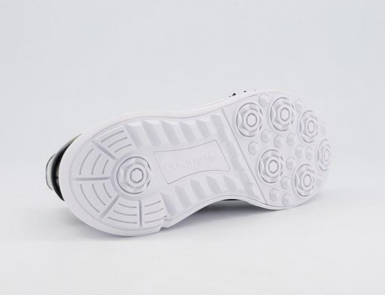 £35 (原价 £89.99) + 包邮OFFICE UK官网 adidas Choigo厚底运动鞋3.8折热卖