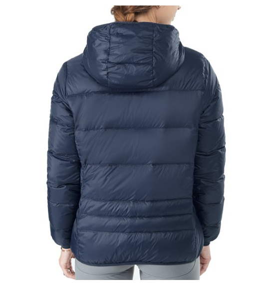 这款羽绒服采用独特的高填充力鸭绒制成