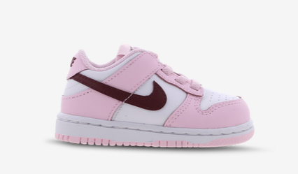 NikeDunkLowRetro运动鞋起初专为硬木球场打造