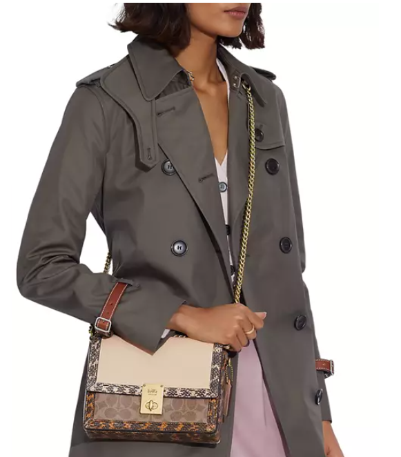 $297 (原价 $495) + 免邮Belk官网 COACH Hutton 新配色Hutton链条小方包6折热卖