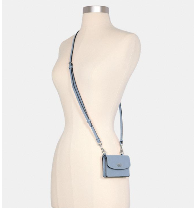 $43.52 (原价 $128) Coach Outlet官网 Coach Flap 斜挎卡包额外85折热卖 两色可选