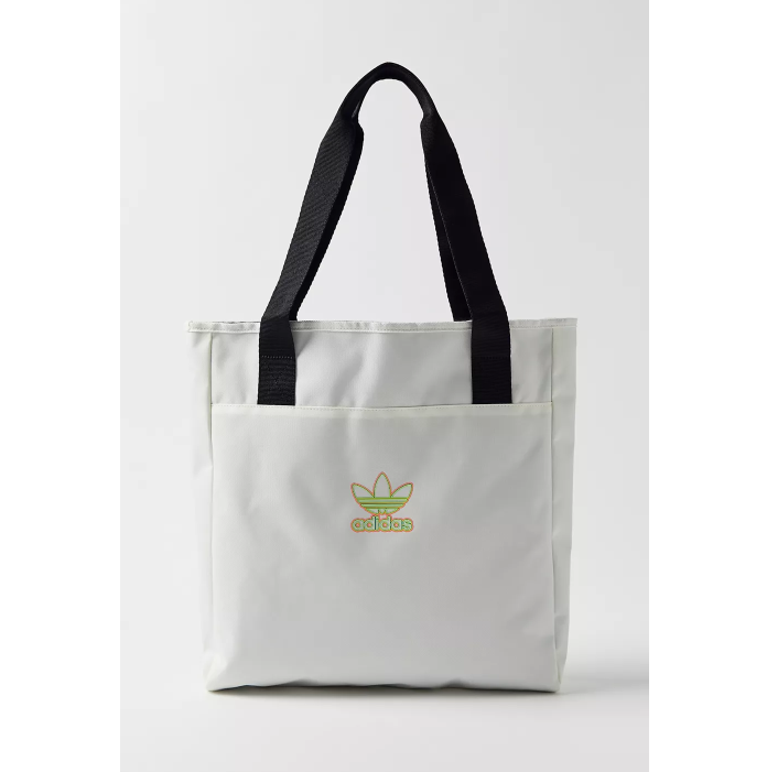 $14.99 (原价 $30) Urban Outfitters官网 adidas Originals Love Unites 托特包5折热卖 