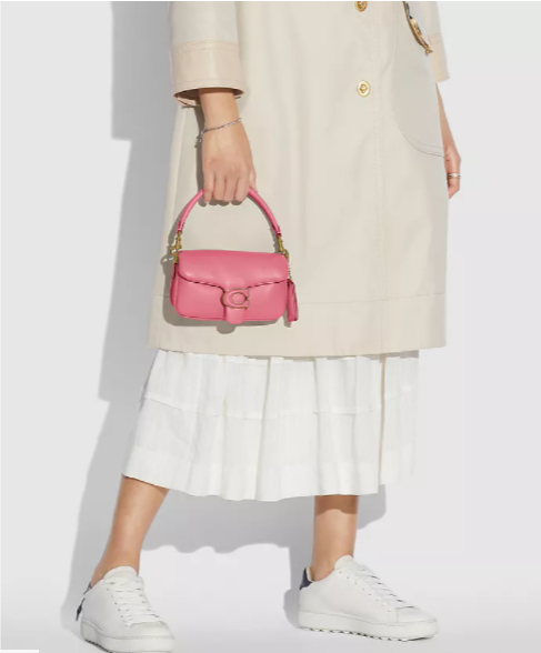 COACH是美国高端生活方式时尚品牌