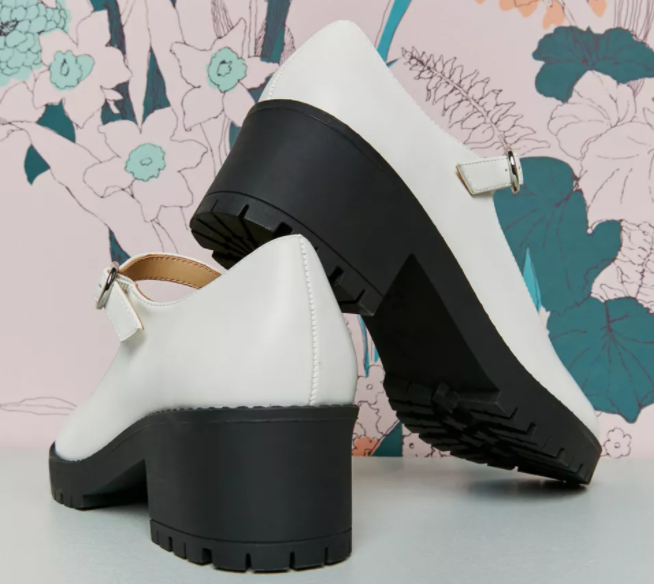 $19.99 (原价 $59) UO Daria 经典玛丽珍鞋33折热卖 