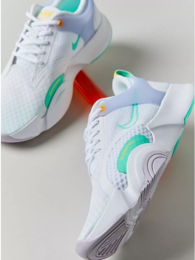 $49.99 (原价 $100) Urban Outfitters官网 Nike SuperRep Go 2 女士运动鞋5折热卖 