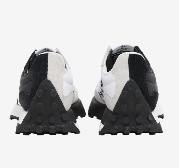$59.99 (原价 $90) + 免邮Foot Locker官网 New Balance 327 男款黑白鸳鸯休闲跑鞋67折热卖 