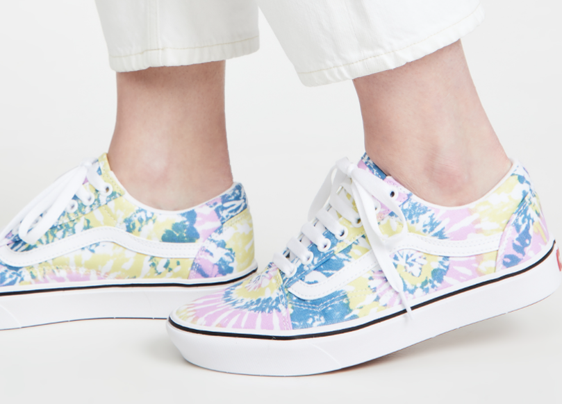 $21 (原价 $70) + 免邮Shopbop官网 Vans Comfycush Old Skool 女士板鞋3折热卖 