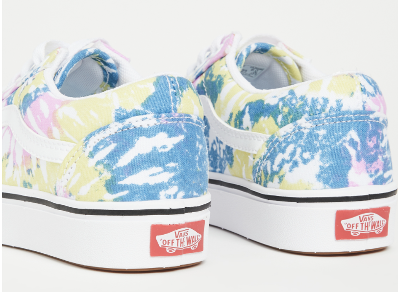 $21 (原价 $70) + 免邮Shopbop官网 Vans Comfycush Old Skool 女士板鞋3折热卖 