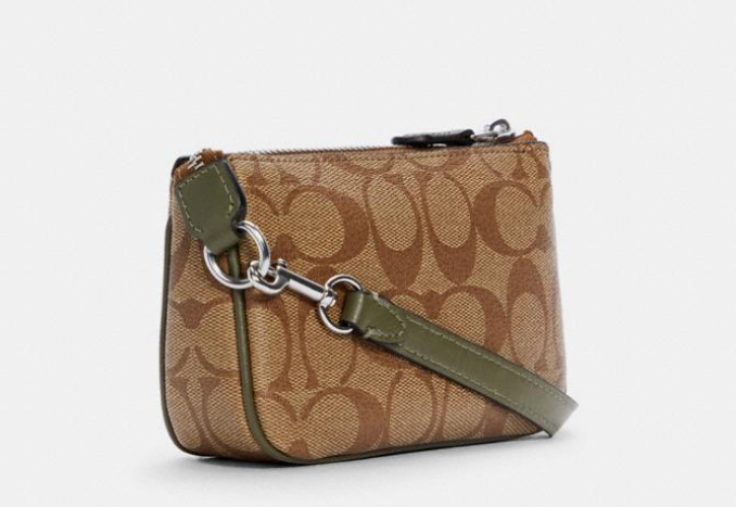 $47.40 (现价 $138) + 免邮Coach Outlet官网 Coach Nolita 15 老花麻将包3折热卖