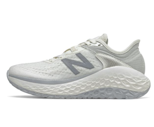 现价$89.98 (原价$164.99)Joe s New Balance Outlet官网精选New Balance  Fresh Foam More v2女士运动鞋优惠