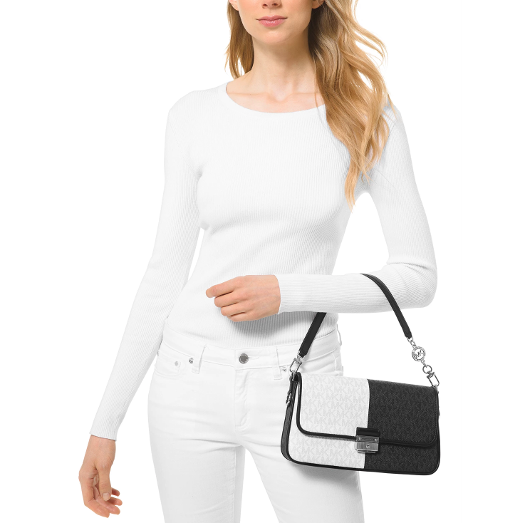 $178.80 (原价 $298) + 免邮Macy s官网 MICHAEL Michael Kors Bradshaw 小号拼色印花logo腋下包6折热卖   