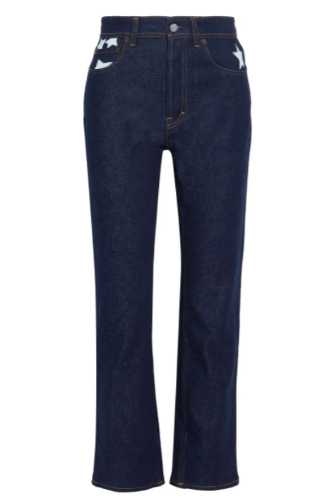 Acne Studios是1996年成立于瑞典斯德哥尔摩的多元奢侈时尚品牌