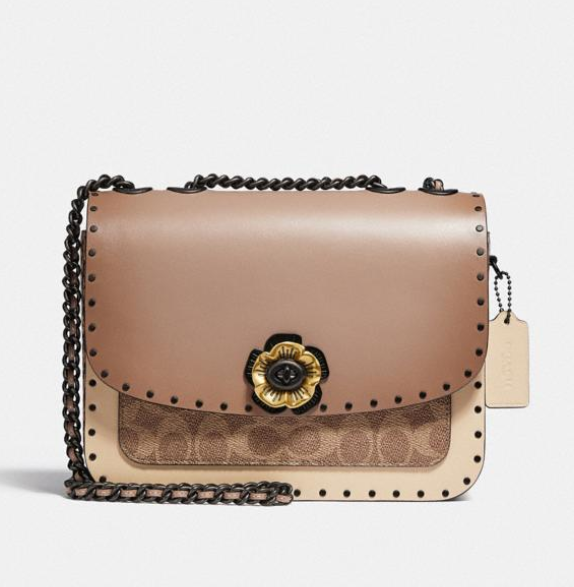 madison shoulder bolsa 16 in signature canvas with rivets