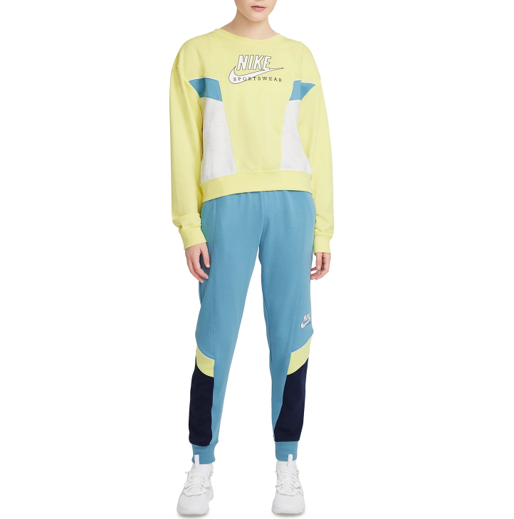 $25.93 (原价 $65) + 免邮Macy s官网 Nike Heritage 拼色运动衫4折热卖  