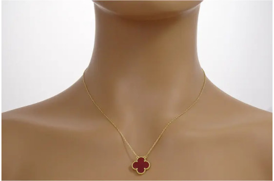 $74.97 (原价 $295)Nordstrom Rack官网 SAVVY CIE JEWELS 18K 镀金纯银玛瑙四叶草项链26折热卖