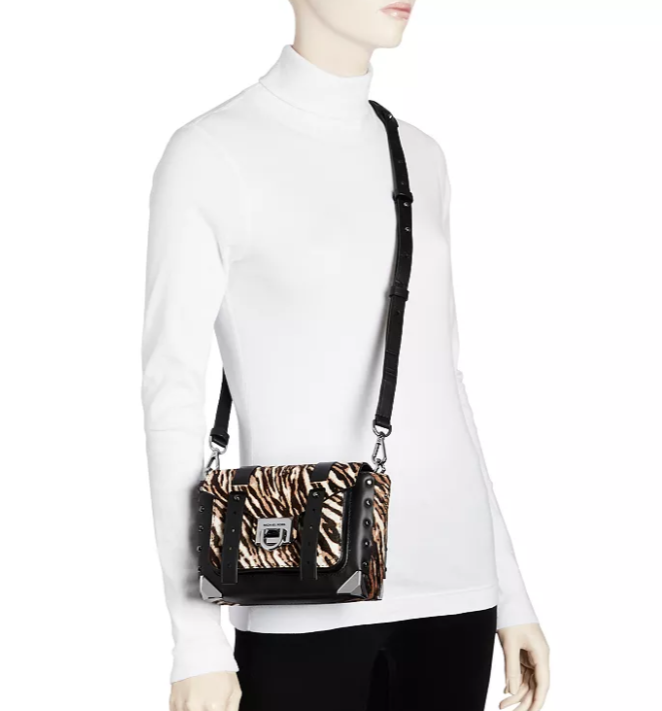 $80.55 (原价 $107.40) + 免邮Bloomingdale s官网 MICHAEL Michael Kors Manhattan 小号豹纹斜挎包75折热卖 