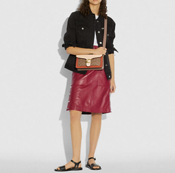 $316 (原价 $395) + 免邮Coach Tabby 26 蜜桔老花腋下单肩包8折热卖