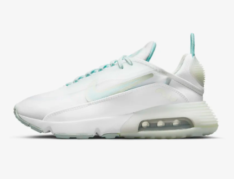 Nike Air缓震脚垫增添了无与伦比的舒适感