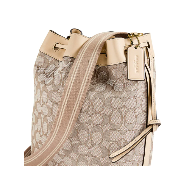 Saks Fifth Avenue官网 COACH Field Jacquard 老花水桶包额外9折热卖 $220.50 (原价 $350) + 免邮Saks Fifth Avenue官网 COACH Field Jacquard 老花水桶包额外9折热卖