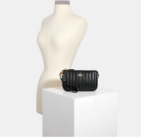 $75.20 (原价 $188) + 免邮Coach Outlet官网 Coach Nolita 19 黑色绗缝麻将包4折热卖