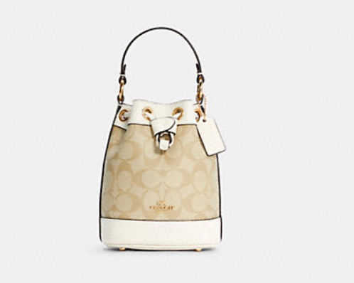 小个子女孩的福音来了