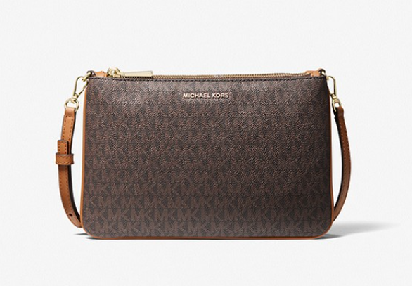 这款MK包包有两个口袋