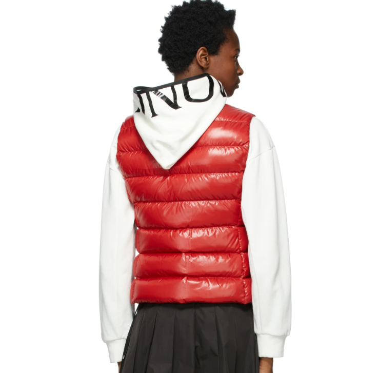 现价$505 + 免邮SSENSE官网 MONCLER Red Down Ghany羽绒背心热卖 