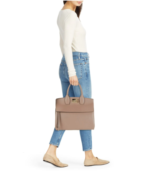 菲拉格慕（Ferragamo）是意大利的女鞋王国