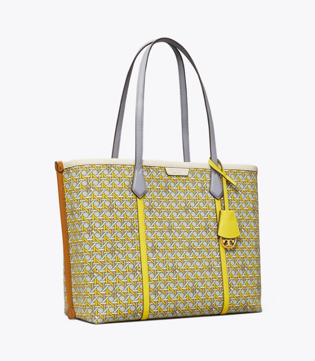 意大利鹅卵石皮革制成