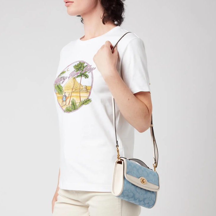 ￥1412.55 （原价 ￥1935）+ 免邮MyBag中文站 Coach 1941 女士 Originals 标志性牛仔Kip旋锁斜挎包 - 浅蓝色73折热卖 