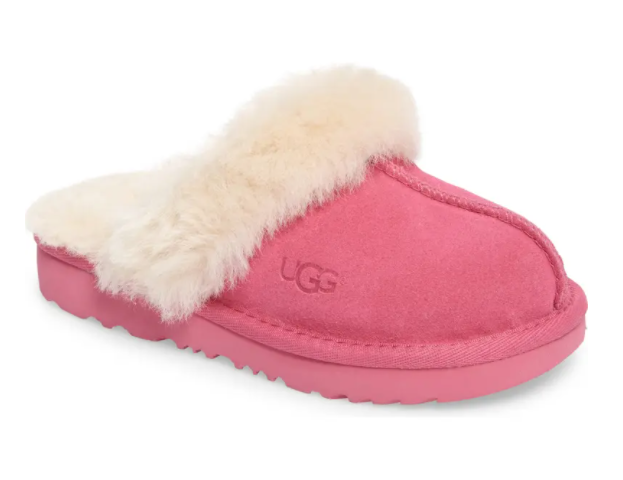 UGG大童款毛绒拖鞋