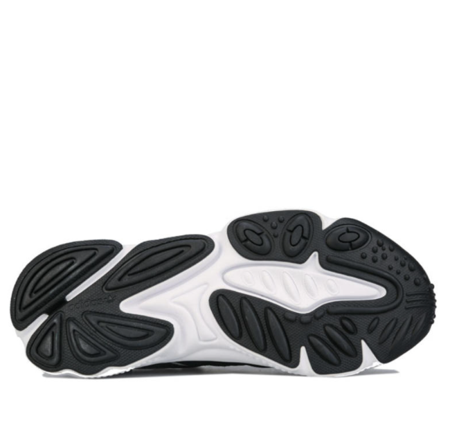 这款易烊千玺海报上脚的adidas阿迪达斯Originals Ozweego男鞋