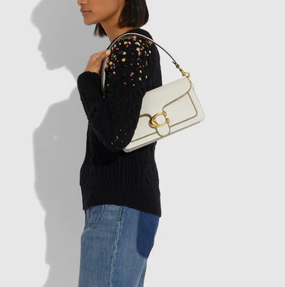 Coach Tabby 26 新款白色单肩包7折热卖 $276.50 (原价 $395) + 免邮Coach Tabby 26 新款白色单肩包7折热卖