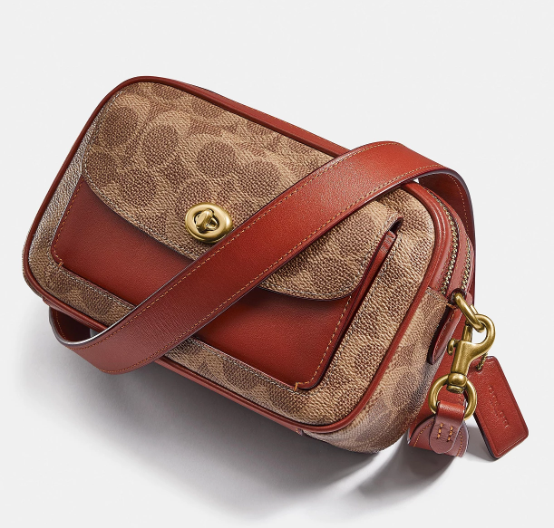 $165 (原价 $375) + 免邮Macy s官网 COACH Willow 老花相机包6折热卖  